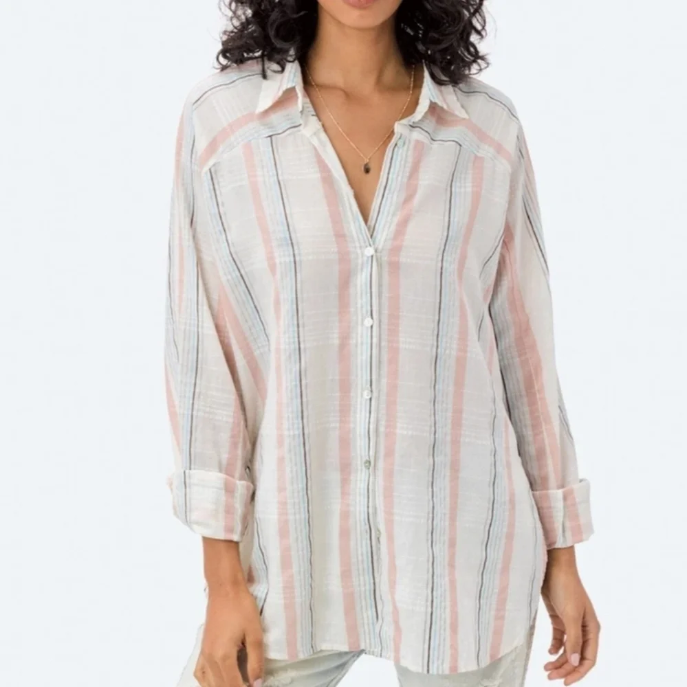 🌲 NWT Lovestitch tie top - Picture 2 of 7